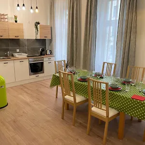 Apartamento Gesamte Für 6 Personen, Viena