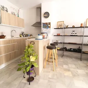 https://precioso-apartamento-en-huetor-vega.es-andalucia.com